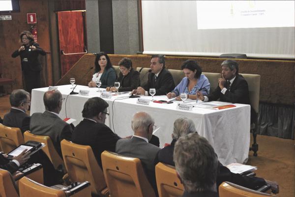especialistas defenderam a implementação de soluções imediatas para a questão