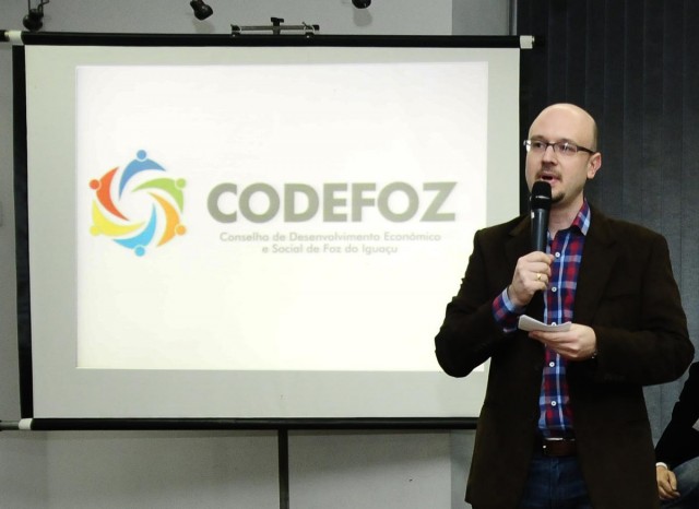Diretor-executivo do Codefoz, Dimas Bragagnolo - Foto Marcos Labanca
