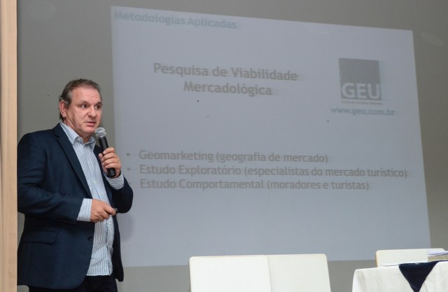 Luis Carlos Francischini, Membro do Grupo de Estudos Urbanos (GEU)